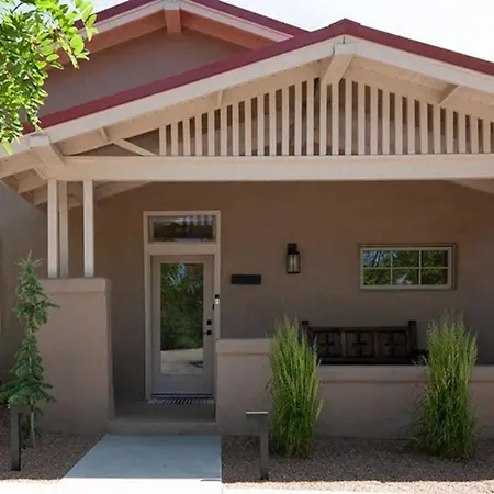 Palace Modern Residences At The Railyard - 2 Bedroom Casa Holiday home *