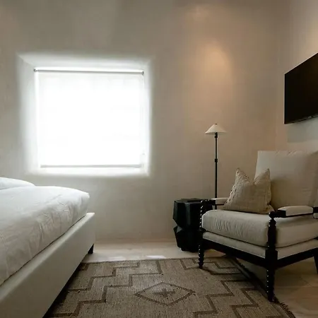 Palace Modern Residences At The Railyard - 2 Bedroom Casa *